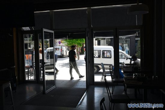 股票配资持仓 电力振荡令西班牙和葡萄牙遭遇大面积停电 尚未排除网络袭击可能
