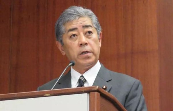 银川股票配资 日本真变了, 被美国“毒打”后, 当着王毅的面, 称将认真对待历史